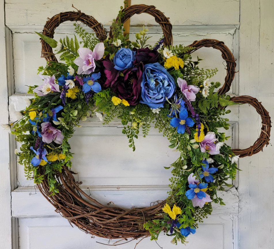 NEW! Grapevine Paw Wreath, Animal Wreath, Spring Wreath, Dog Wreath, Mother’s 2024 Da