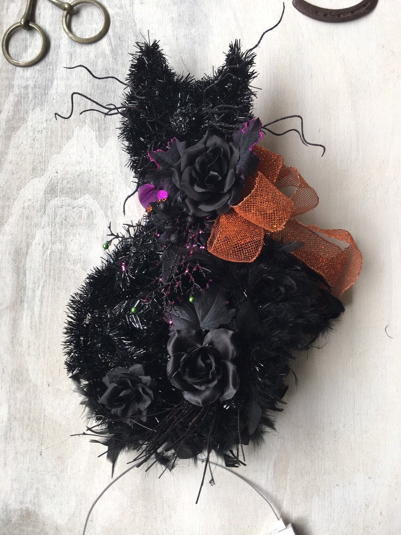 Whimsical Black Cat Halloween Wreath
