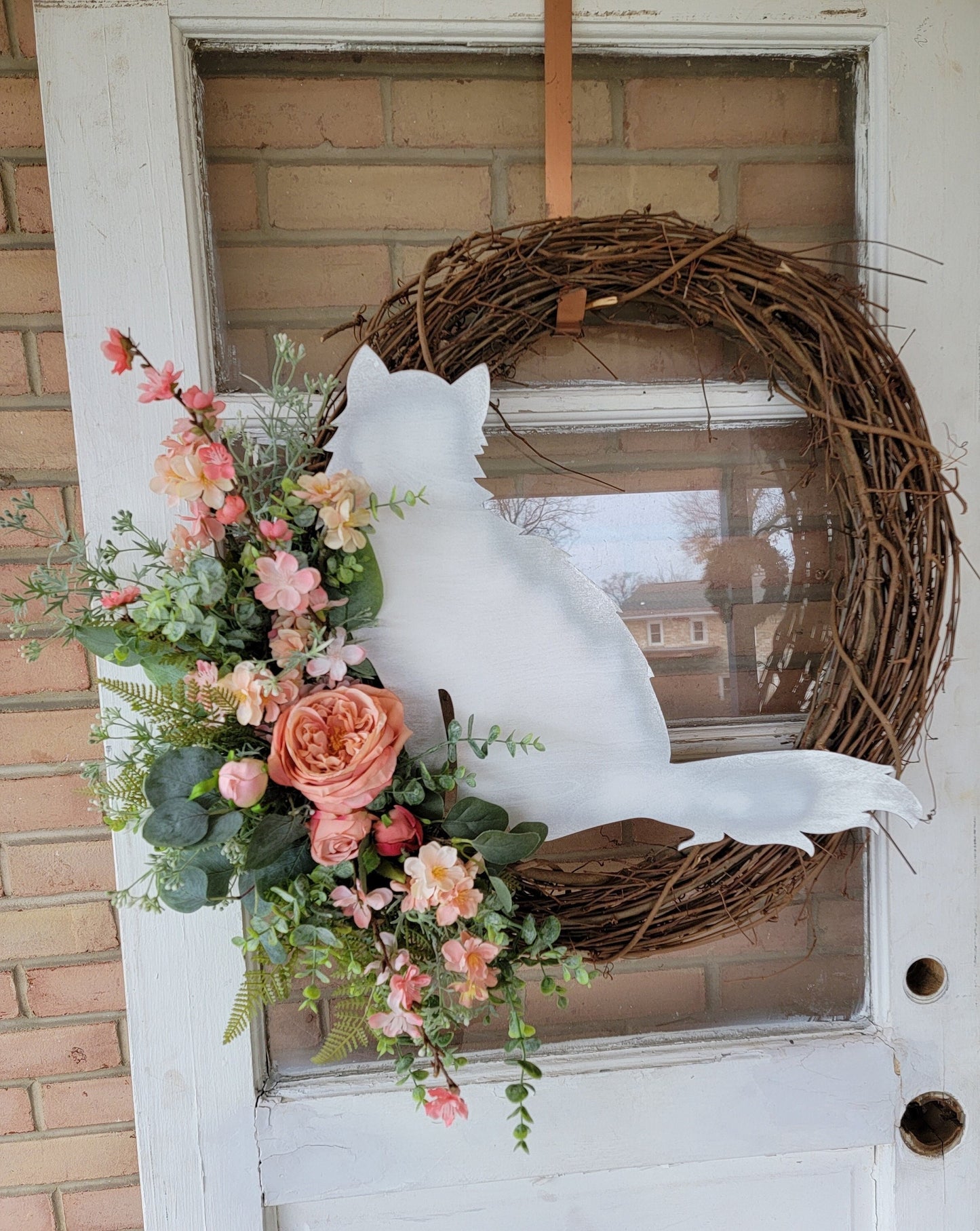 Extra Large Pink & Creamsicle Grapevine Cat Wreath