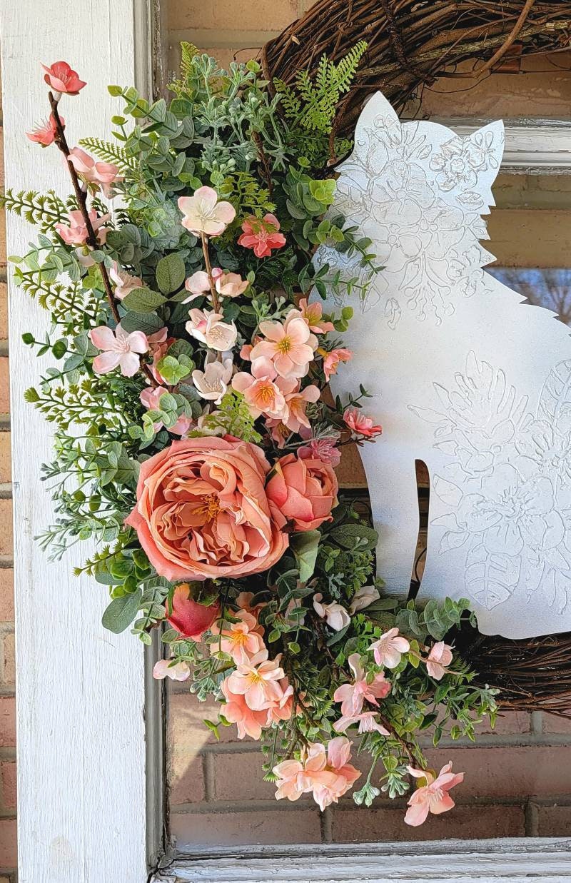 Extra Large Pink & Creamsicle Grapevine Cat Wreath