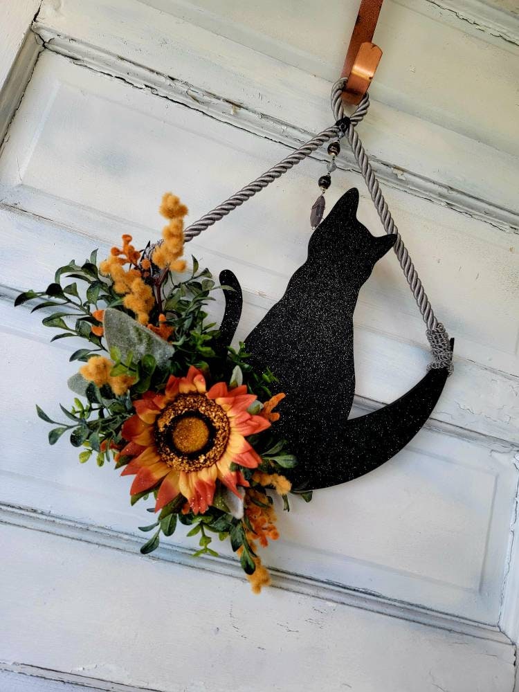 Light Orange Fall Cat Crystal Waning Crescent Moon Wreath