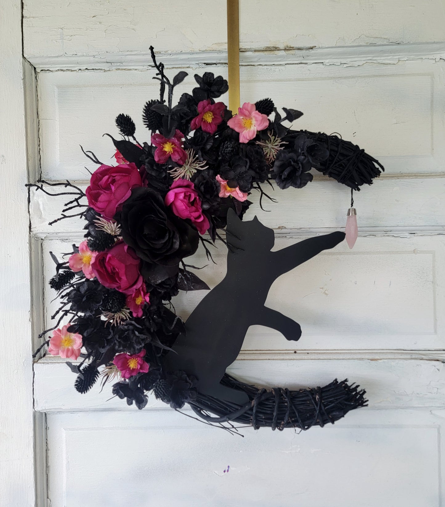 Magenta, Black & Pink Crescent Moon Cat Wreath