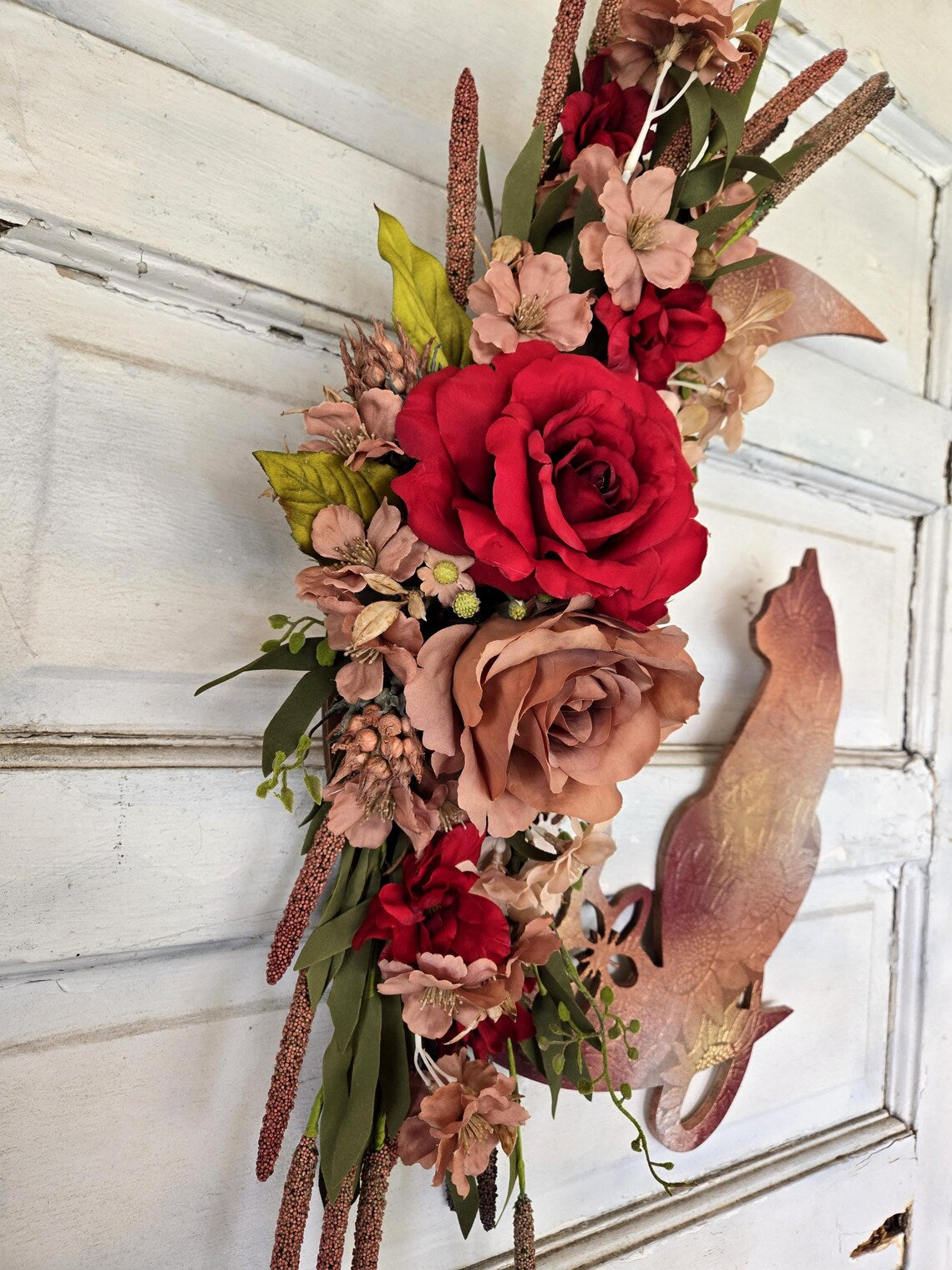 Maroon Iridescent Crescent Moon Cat Wreath