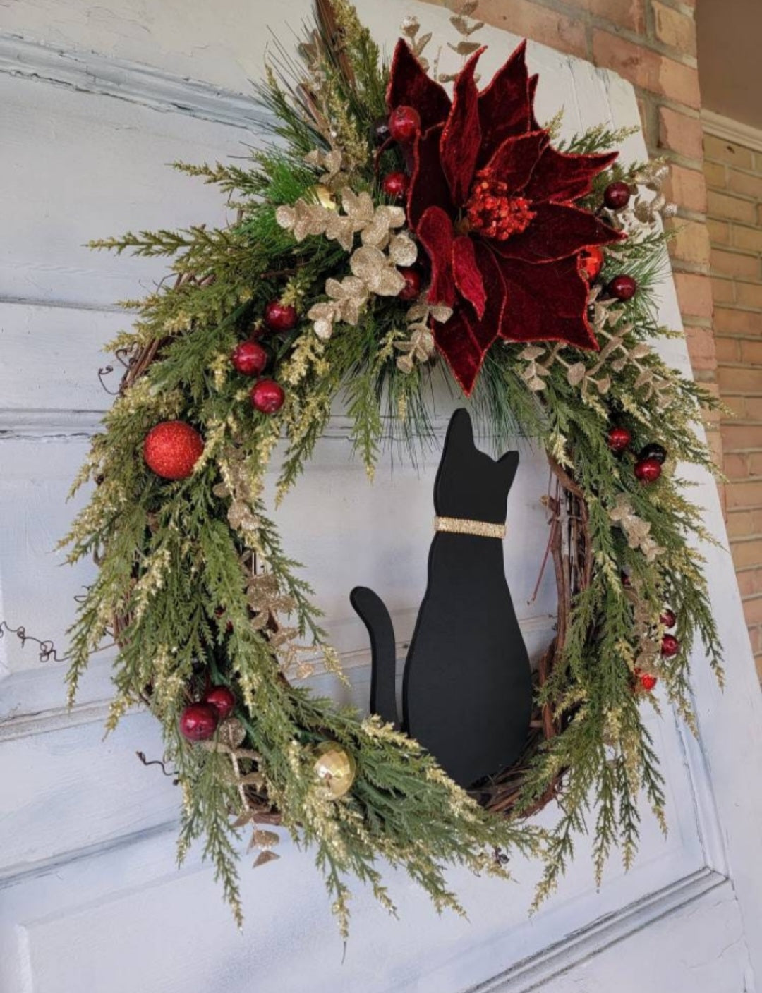 Poinsettia Black Cat Christmas Wreath