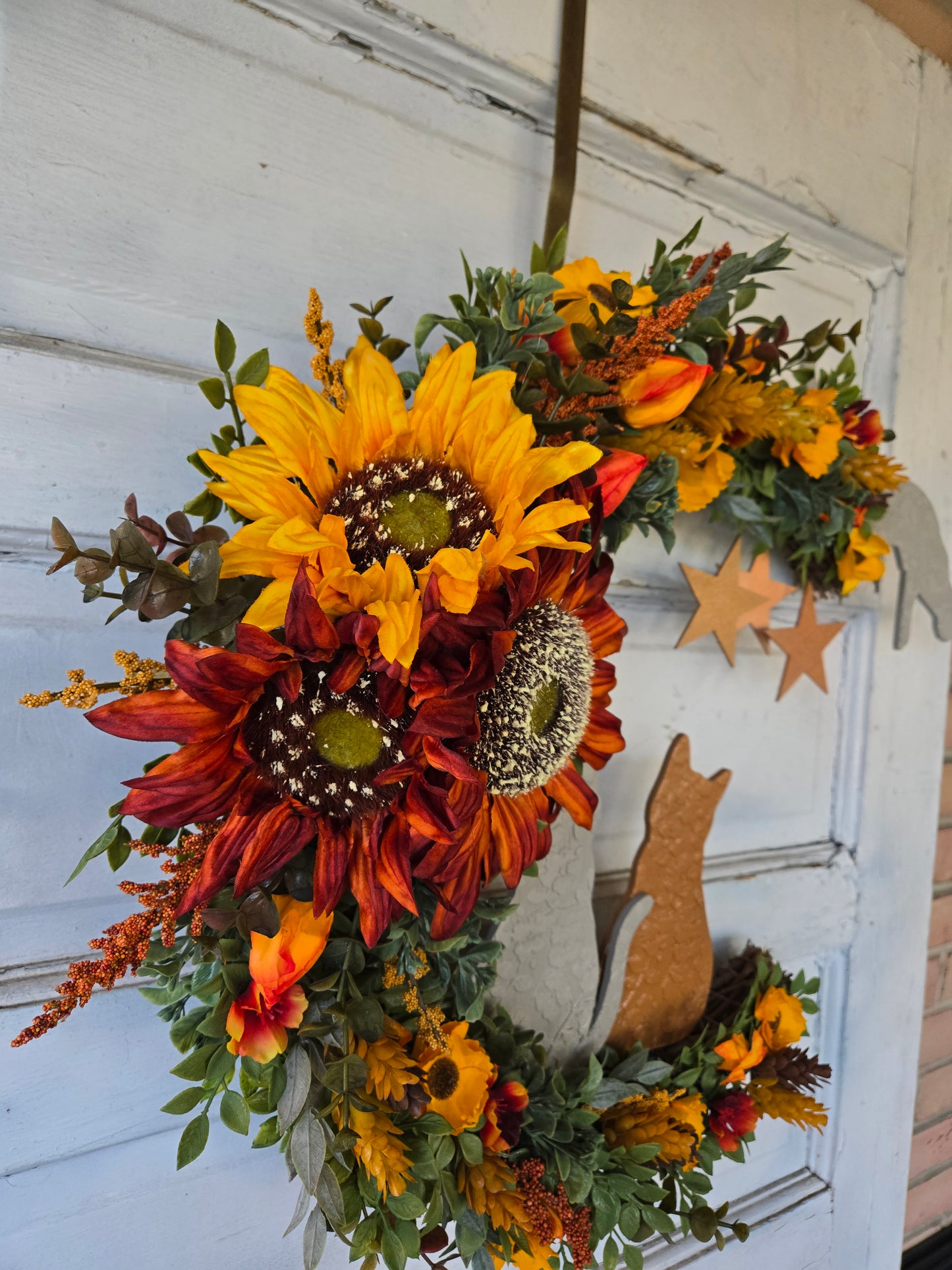 Lighted Autumn Cat Moon Wreath