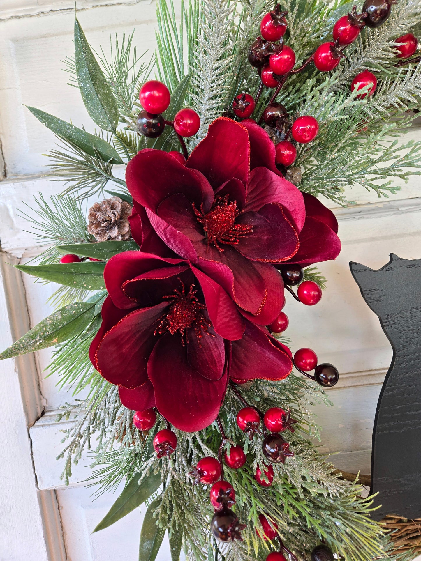 Red Poinsettia Christmas Crescent Moon Cat Wreath