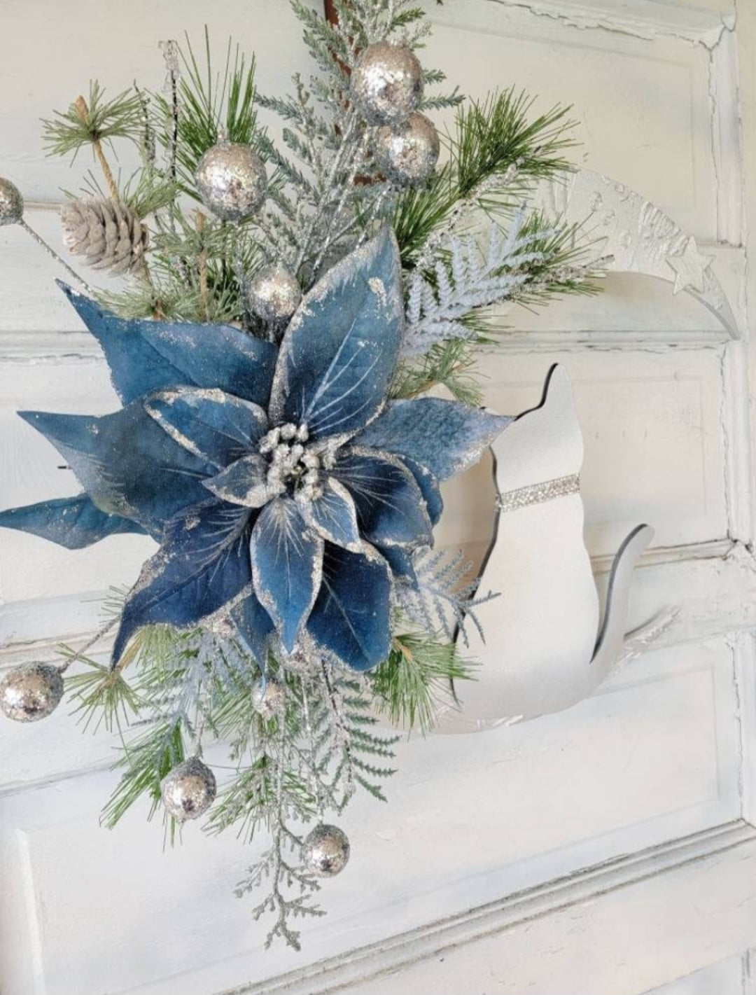 Blue Poinsettia Crescent Moon Christmas Cat Wreath