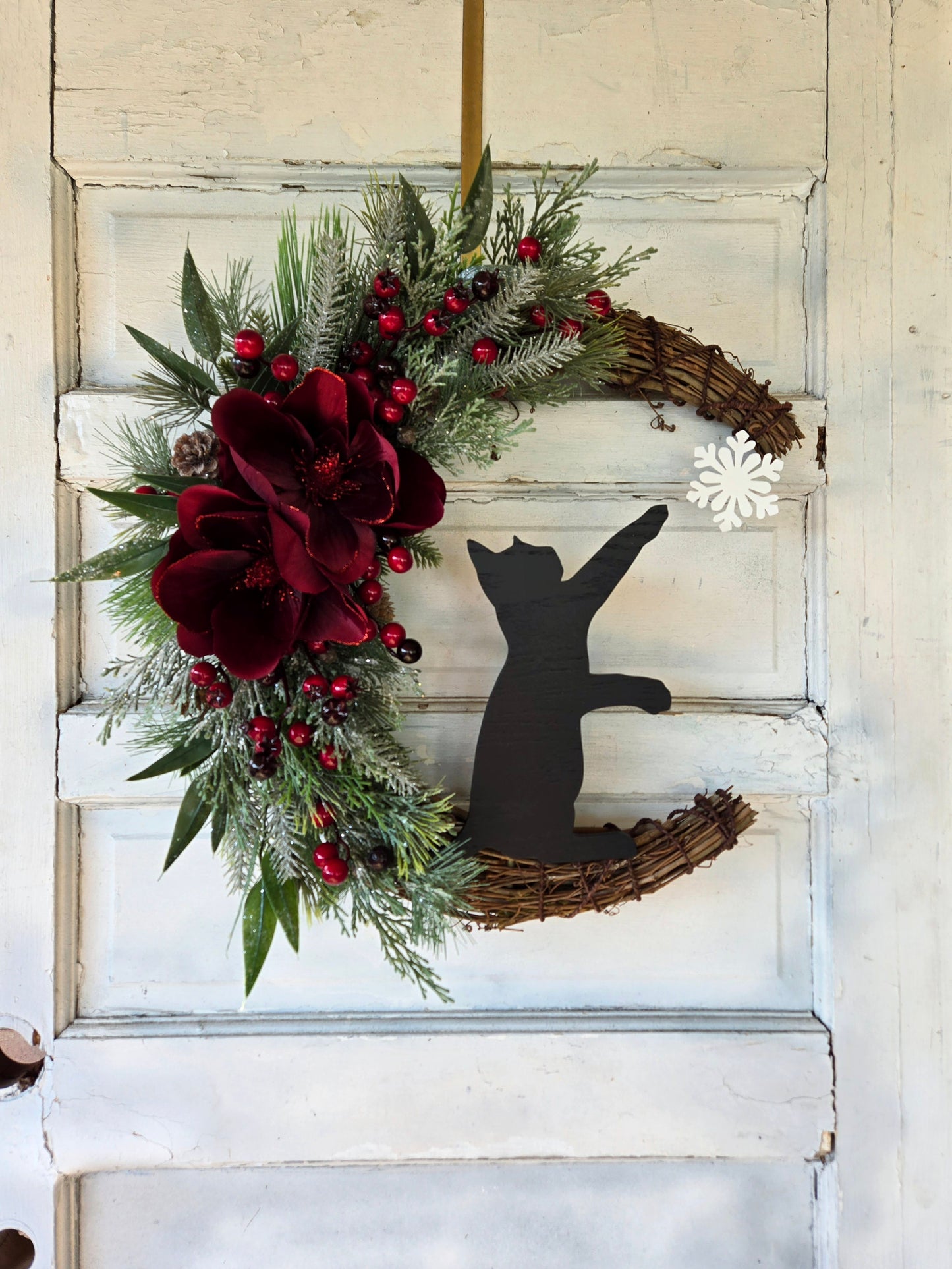 Red Poinsettia Christmas Crescent Moon Cat Wreath