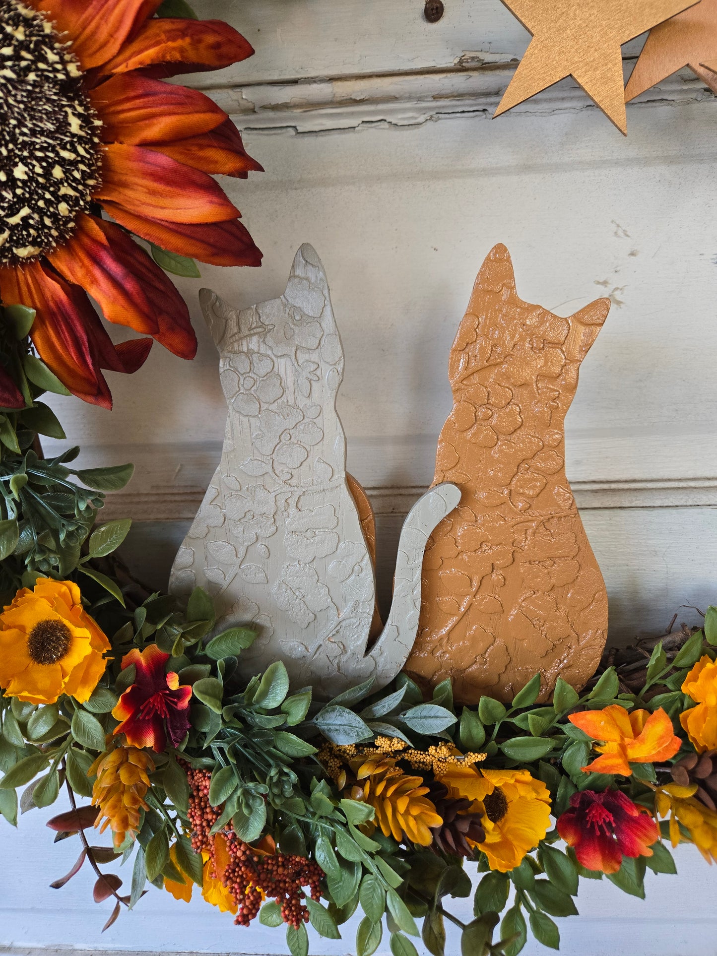 Lighted Autumn Cat Moon Wreath