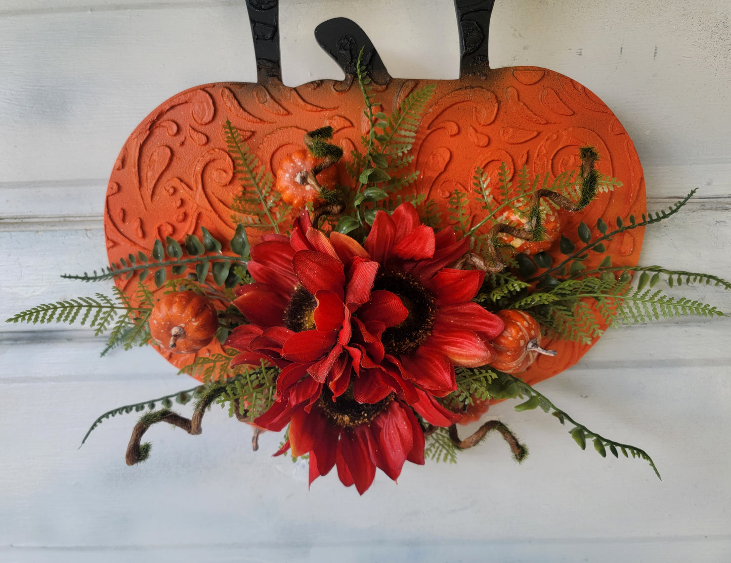 Pumpkin Patch Halloween Cat Wreath