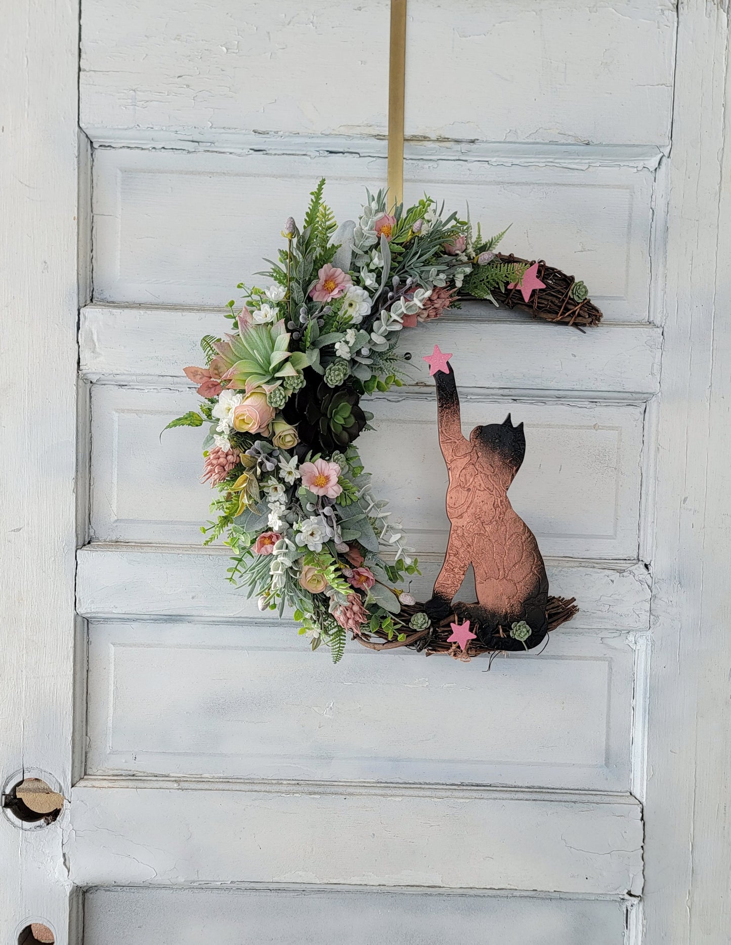 succulent door wreath Succulent Wildflower Cat Crescent Moon Wreath – CATastropheTreasures