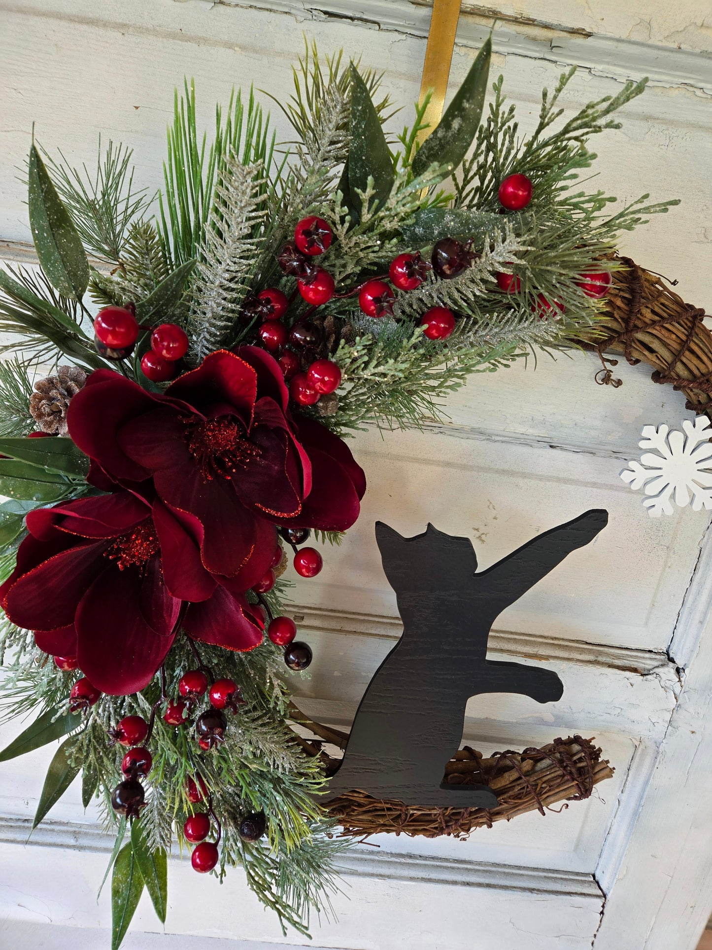 Red Poinsettia Christmas Crescent Moon Cat Wreath