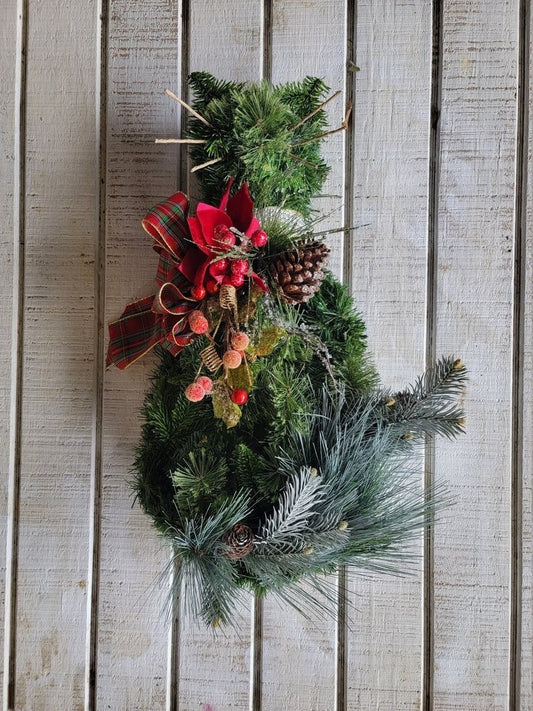 Christmas Holiday Pine Cat Wreath