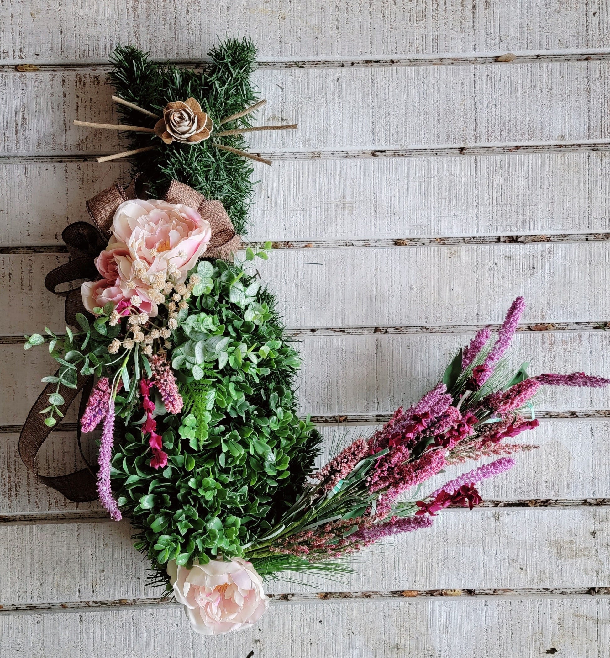 Cat Wreath Pink & Purple Flowers Boxwood w/ Whiskers • Kitty Home Entryway Door Decor • Cat Lovers Gift • Custom Colors • Pink Flower Tail