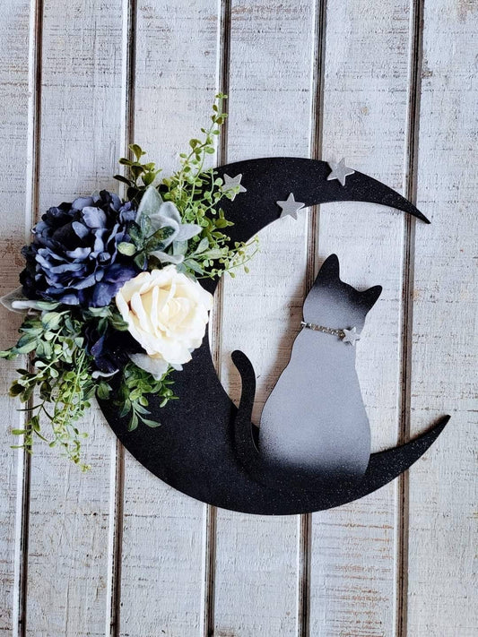 Smokey Blue & Cream Cat Moon Wreath