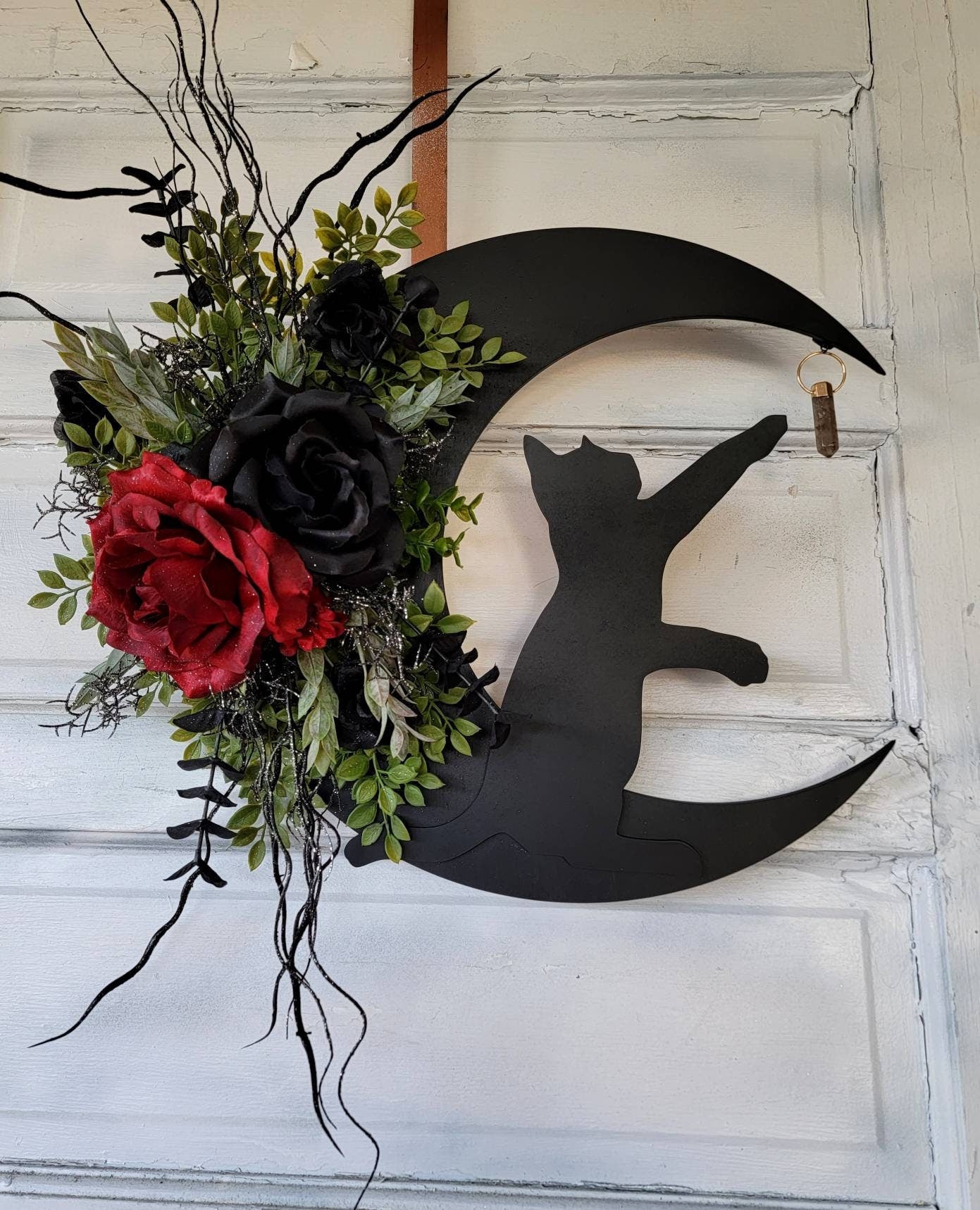 Maroon & Black Flowers Victorian Crescent Moon Cat Wreath