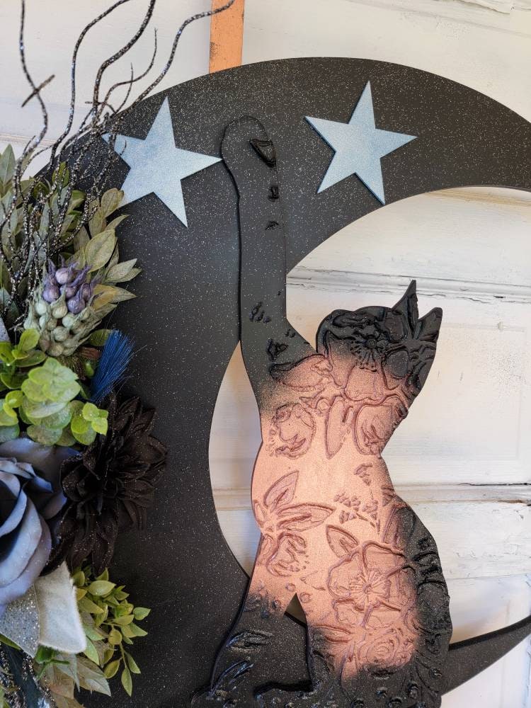 Extra Large Smokey Blue Crescent Moon Cat Wreath