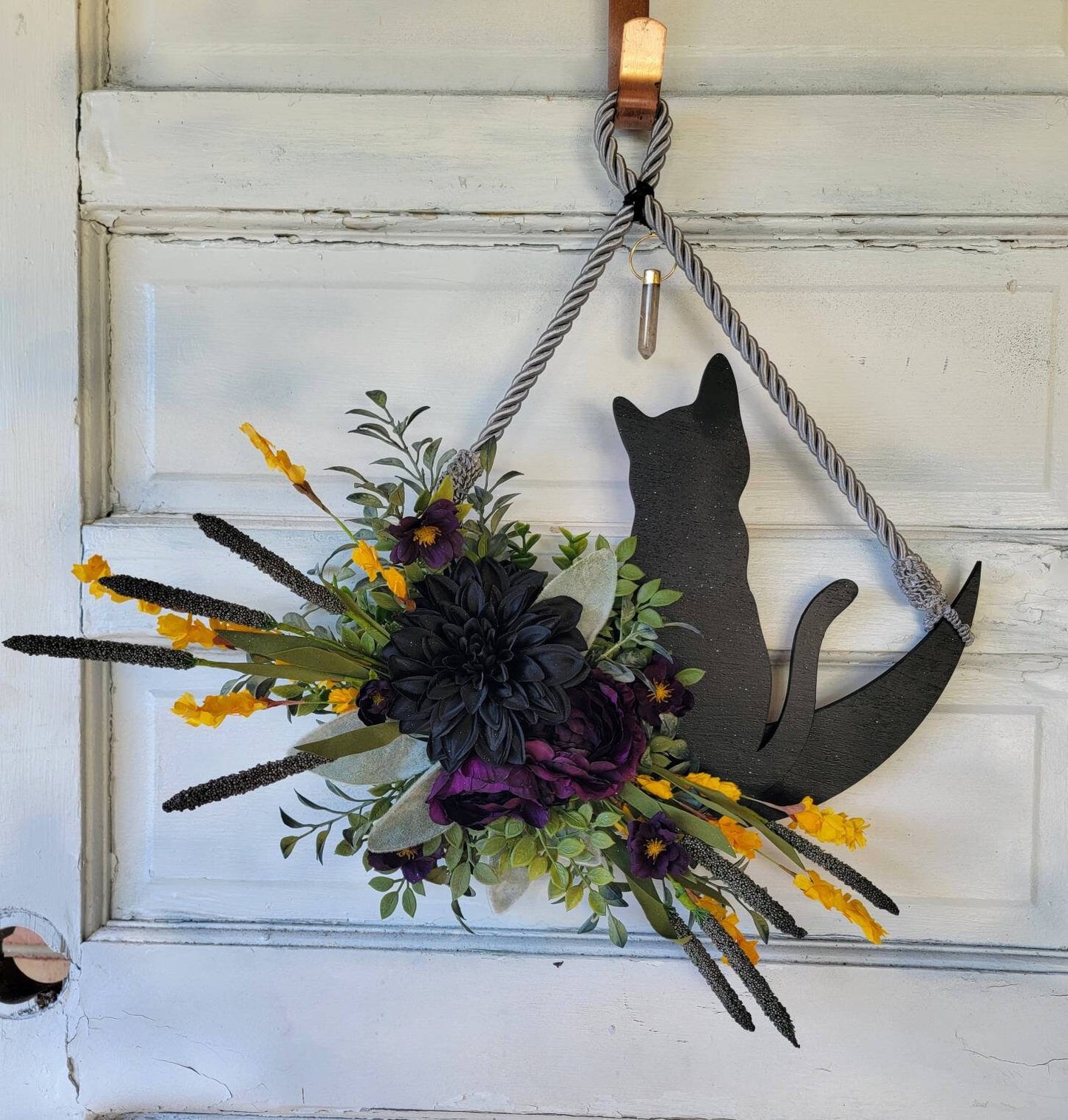 Fall Waning Crescent Moon Cat Wreath