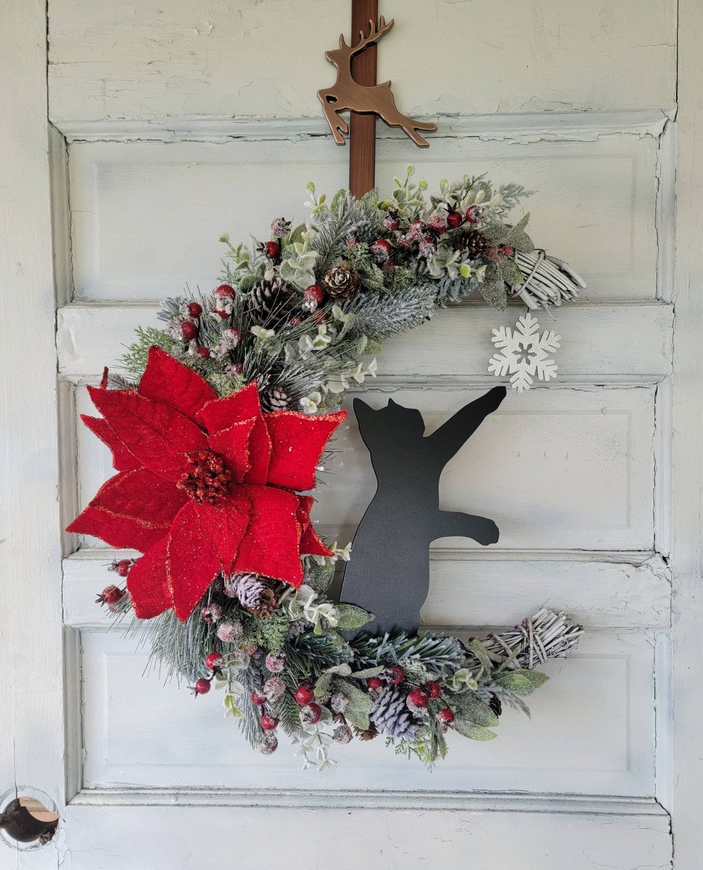 Winter Poinsettia Crescent Moon Black Cat Wreath