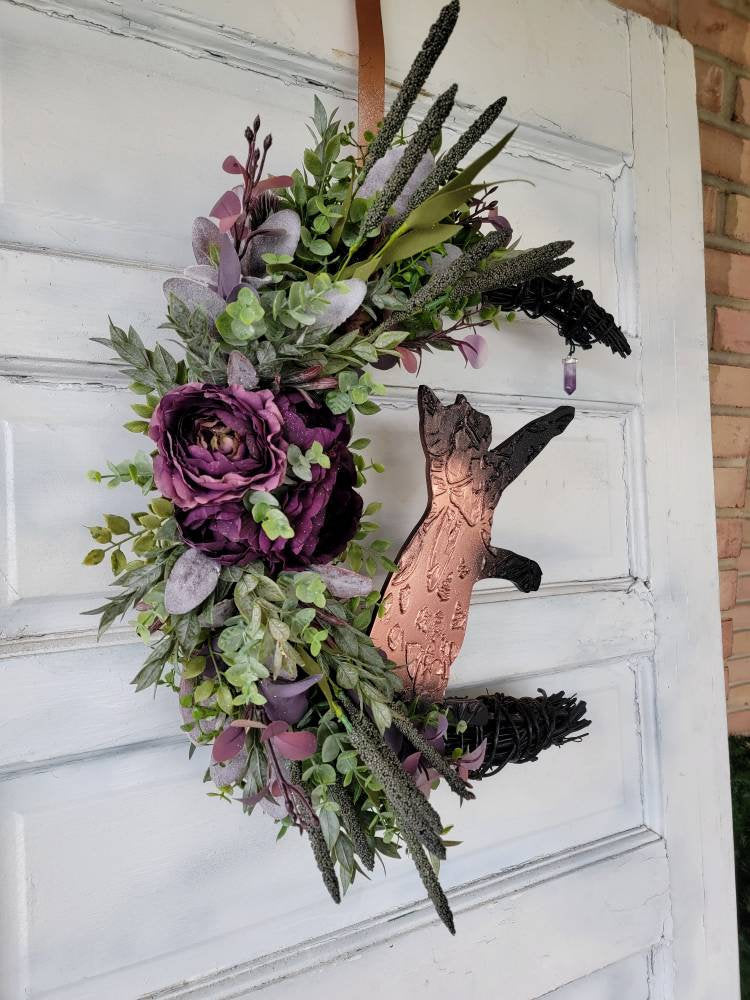 Black Cat Crescent Moon 18'' Grapevine w Purple Flowers & Amethyst • Witchy Celestial Door Hanger • Halloween Lunar Decor • Kitty Lover Gift