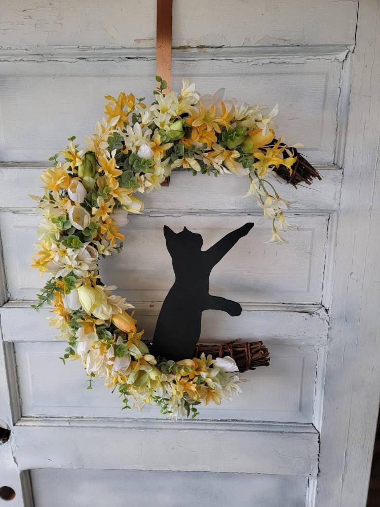 Spring Yellow Tulip Crescent Moon Black Cat Wreath