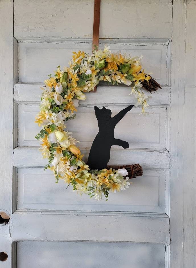 Spring Yellow Tulip Crescent Moon Black Cat Wreath