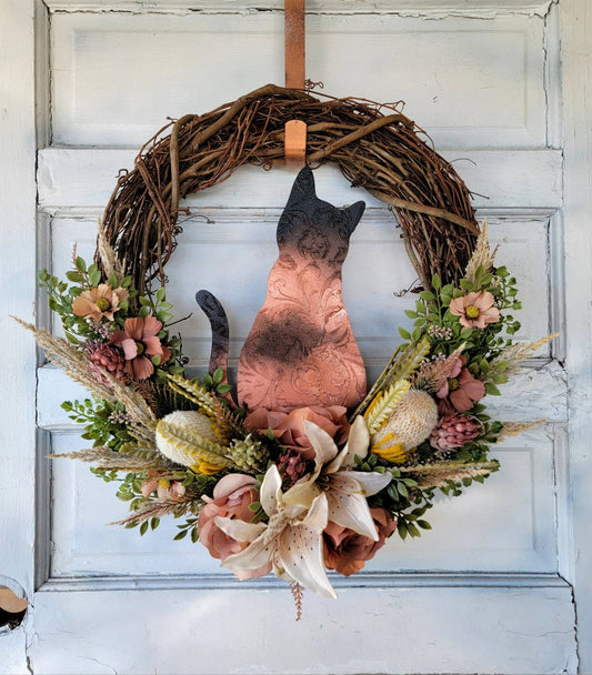 Year Round Lily Grapevine Cat Wreath