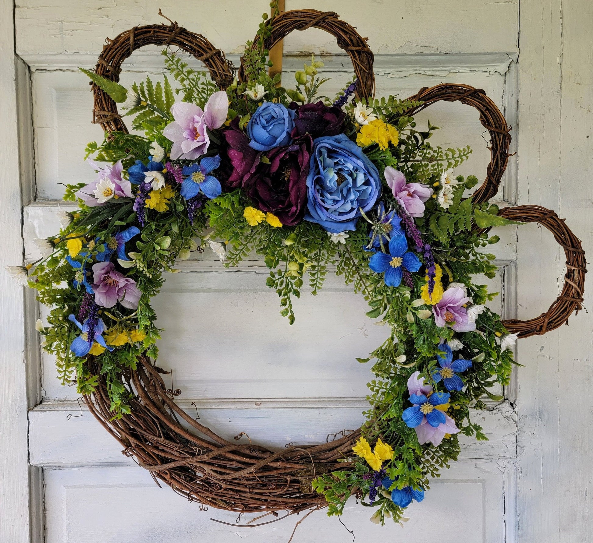 Cat or Dog Paw Print Wreath • Puppy Lovers Entryway Hanger • Front Door Decor • Animal Lovers Wreath • Farmhouse Hanger • Cat Lovers Gift